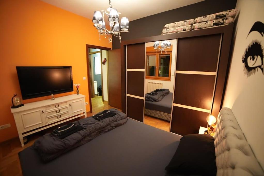 Turquoise Orange, The Art Of Vacation In Belgrade Apartman Kültér fotó