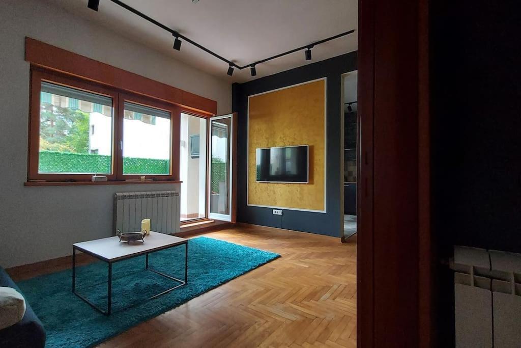Turquoise Orange, The Art Of Vacation In Belgrade Apartman Kültér fotó